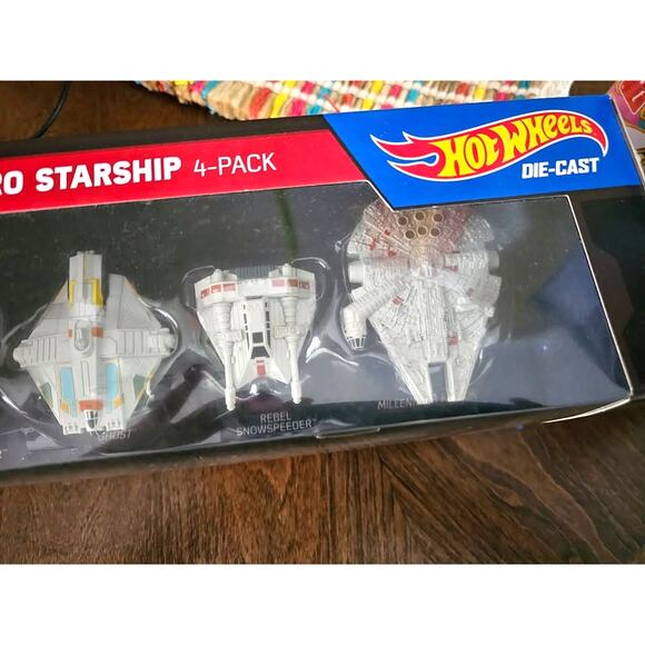 Star Wars/Hot Wheels HERO STARSHIP 4 pack  DIE CAST - Picture 5 of 8